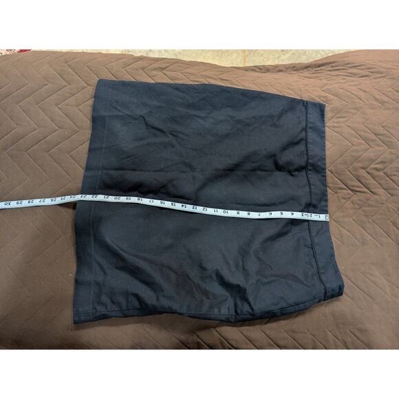 Women's black midi length black skirt by Liz Claiborne size 18 - Picture 1 of 4